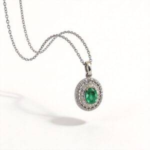 COLLANA CON PENDENTE IN ZIRCONI E PIETRA VERDE